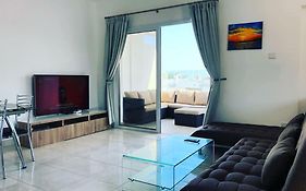 Thomas Apartments